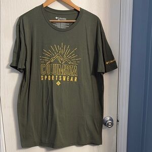 Columbia Green and Yellow Short Sleeve Tee Radiant Design